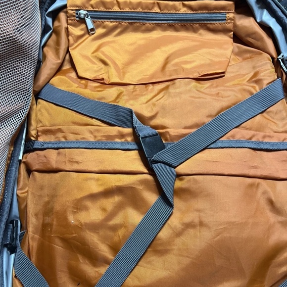 eBags Mother Lode Travel Convertible Backpack Grey RARE - Picture 5 of 9